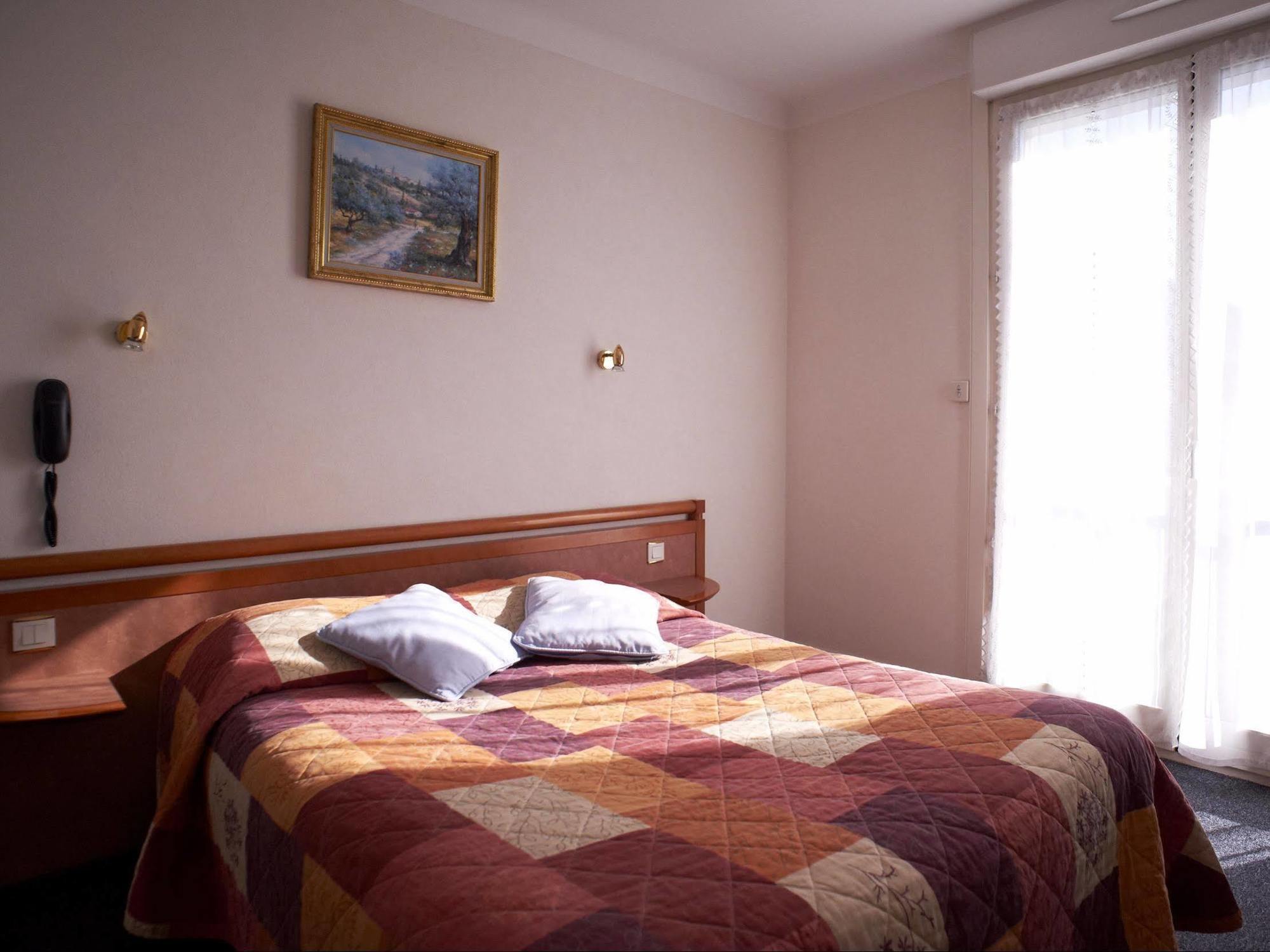Hotel De La Gare Clisson Zewnętrze zdjęcie