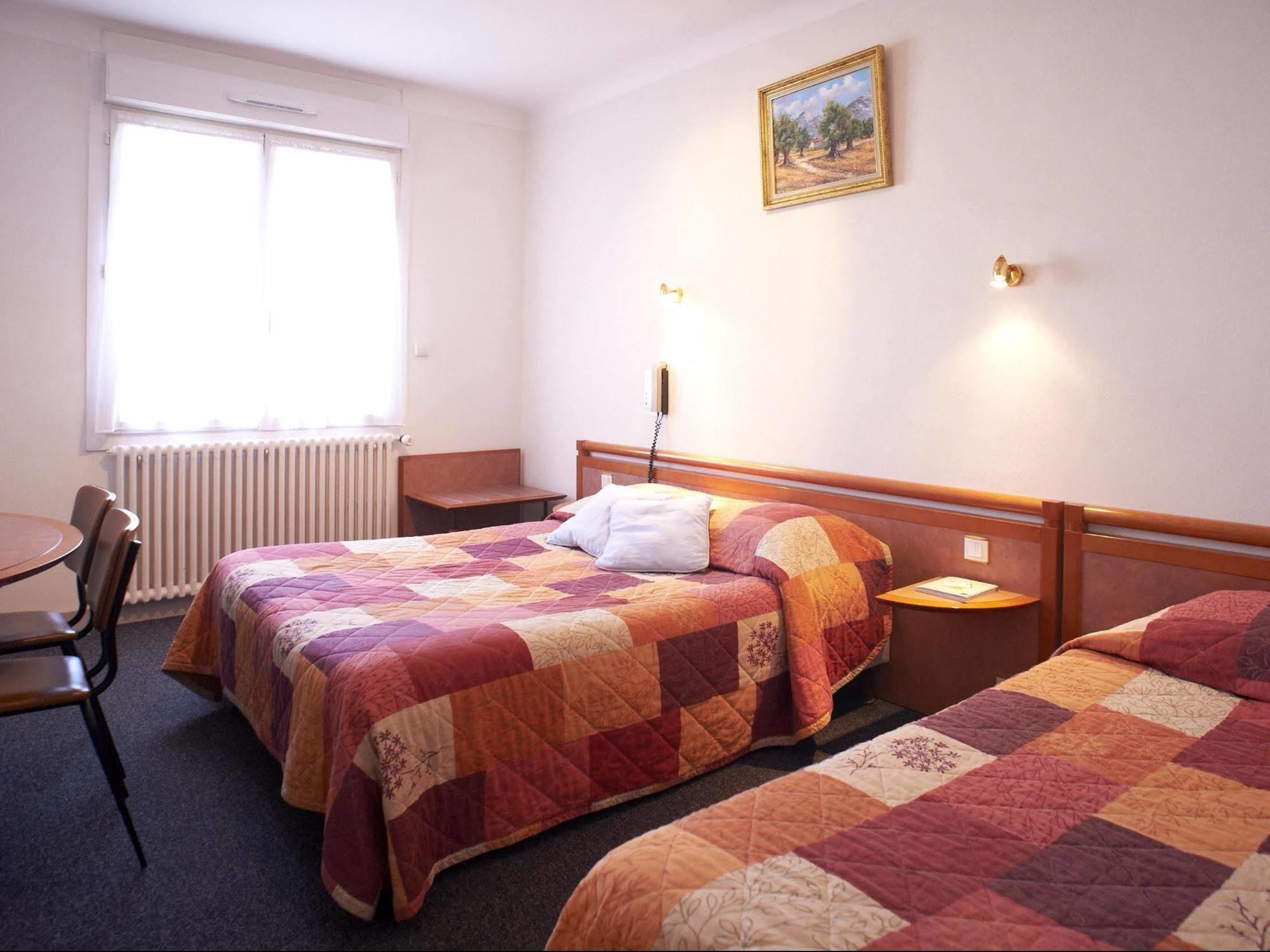 Hotel De La Gare Clisson Zewnętrze zdjęcie