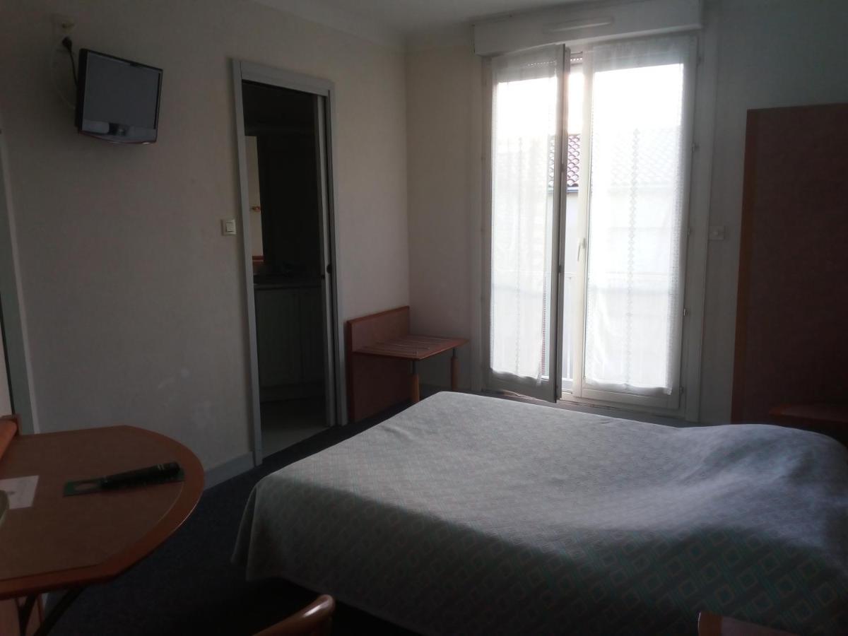 Hotel De La Gare Clisson Zewnętrze zdjęcie